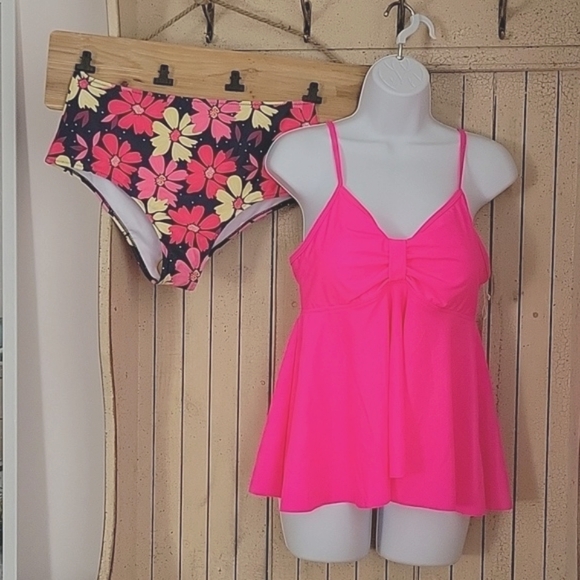 Tankini set - Picture 1 of 9